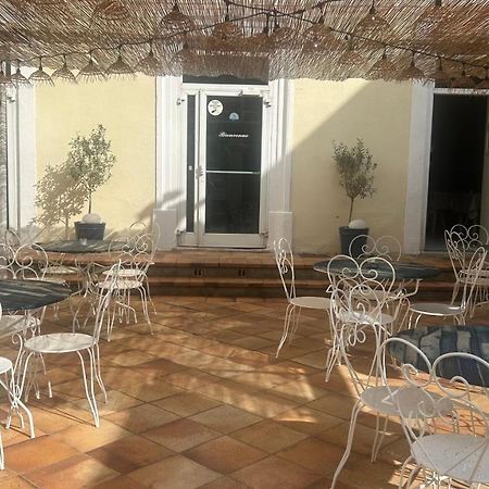 Le Patio De Fabio Hotel Bollene Ngoại thất bức ảnh