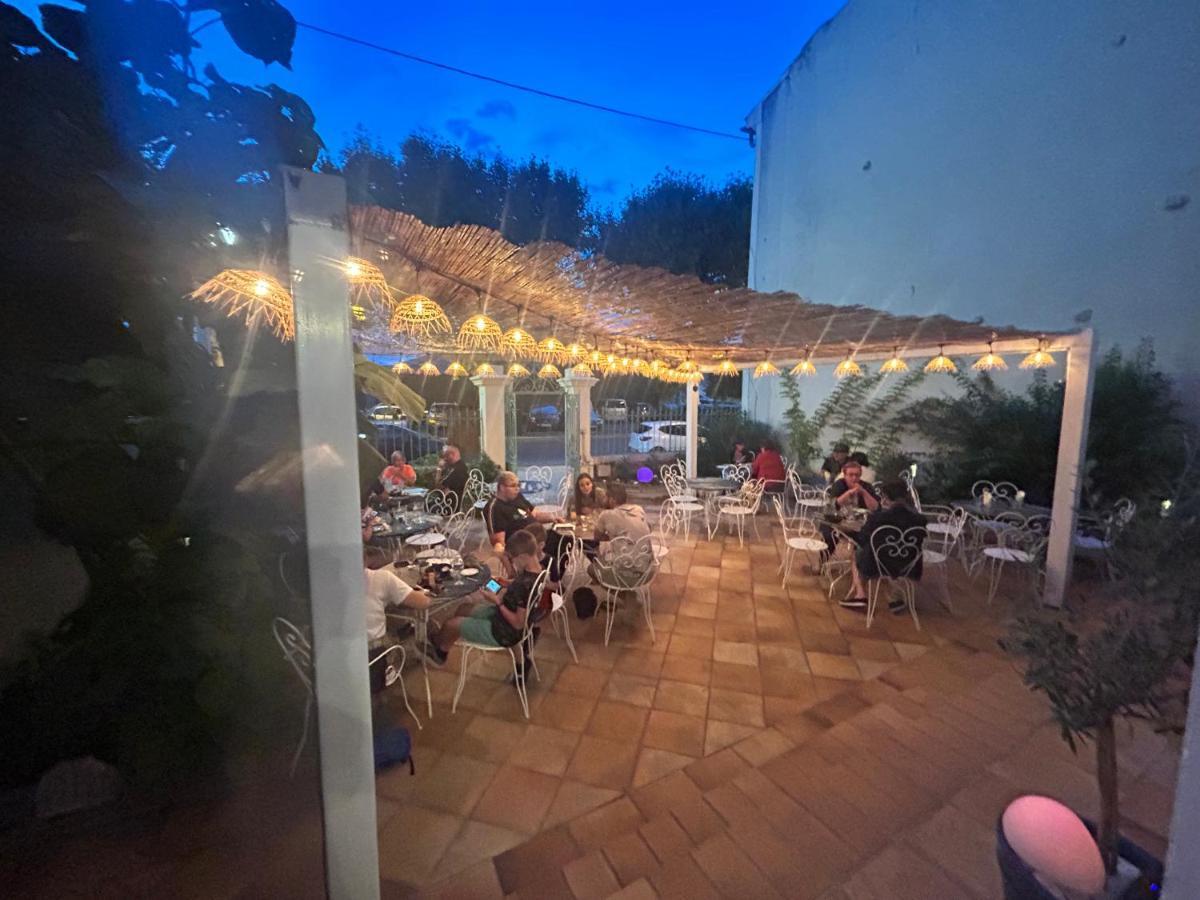 Le Patio De Fabio Hotel Bollene Ngoại thất bức ảnh