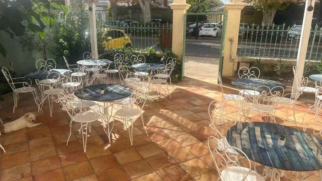 Le Patio De Fabio Hotel Bollene Ngoại thất bức ảnh